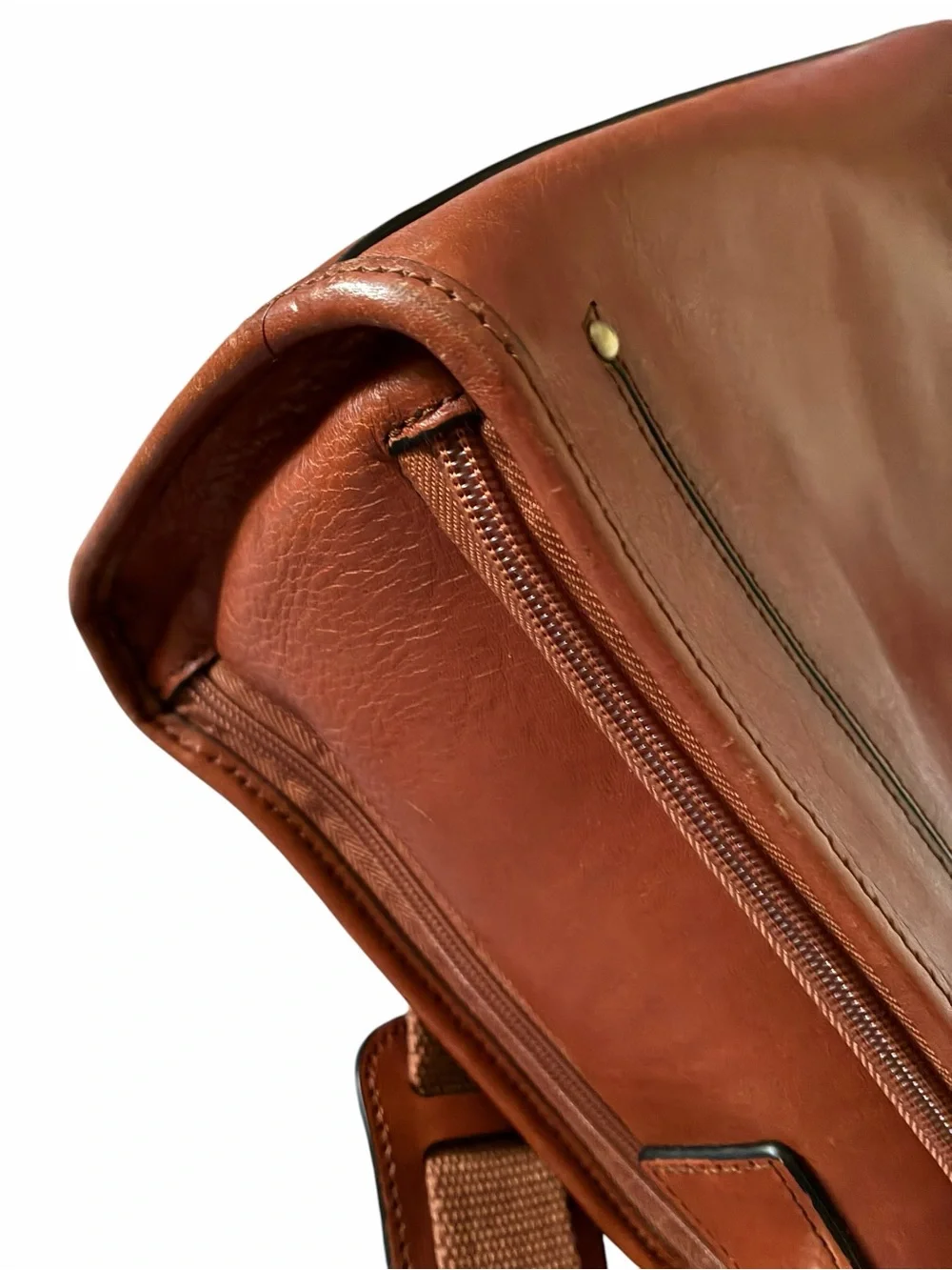 Banuce 15” Italian Leather Laptop Briefcase – Like New Condition